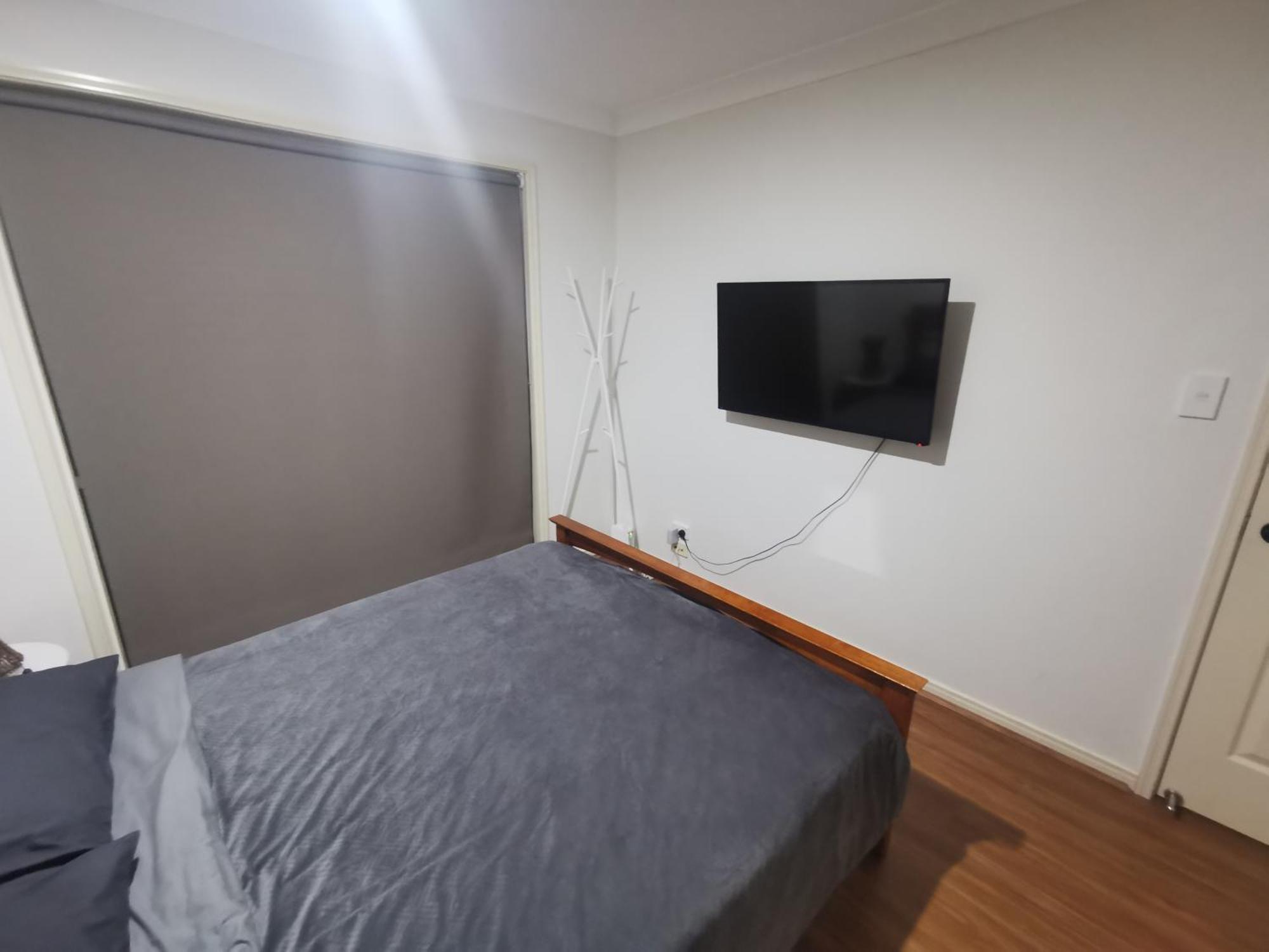 골드코스트 Shared House With Other Guests Near Shopping Center And Theme Parks 아파트 외부 사진