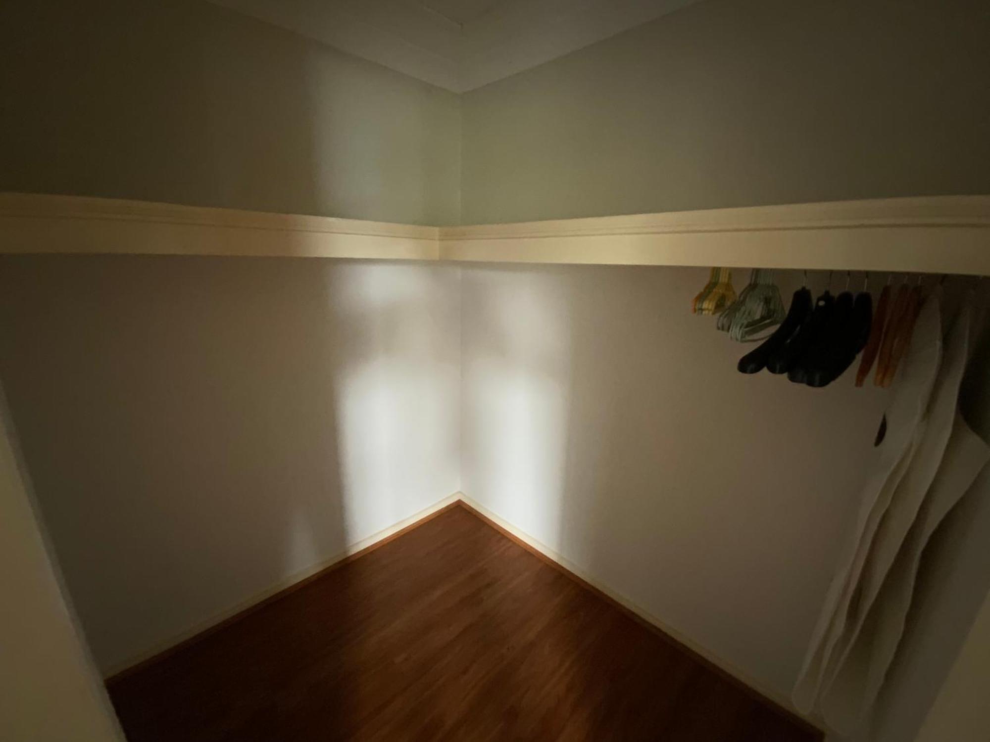 골드코스트 Shared House With Other Guests Near Shopping Center And Theme Parks 아파트 객실 사진