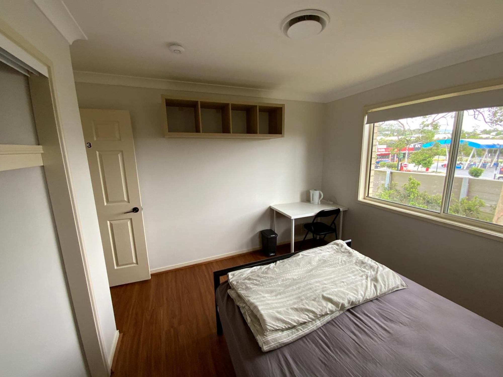 골드코스트 Shared House With Other Guests Near Shopping Center And Theme Parks 아파트 객실 사진